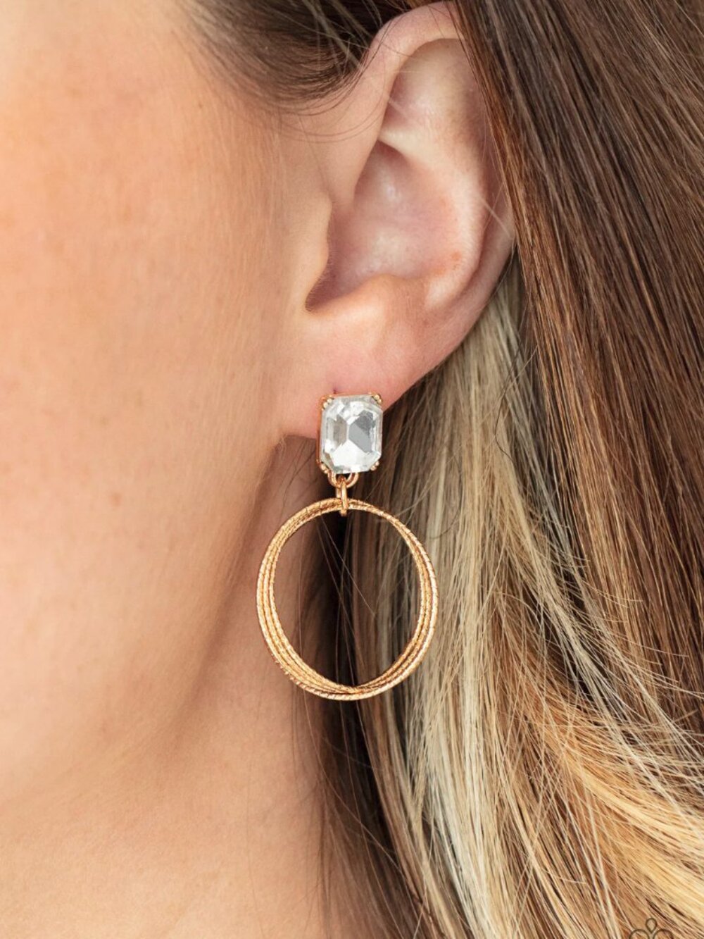Paparazzi Jewelry Accessories - Prismatic Perfection - Gold Earrings - Vintage